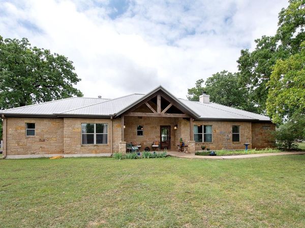 7075 RR 1869, Unit 1869, Liberty Hill, TX 78642