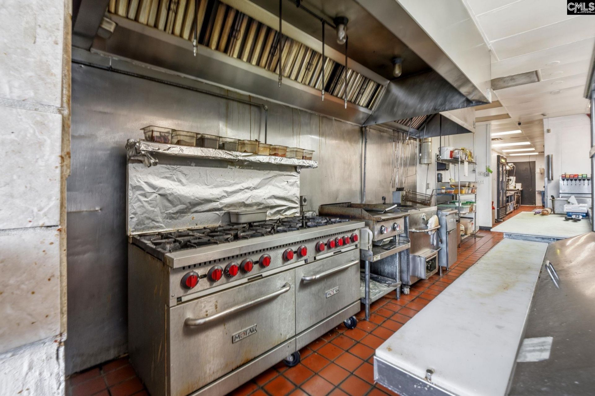 944 S Irby Street Photo 34