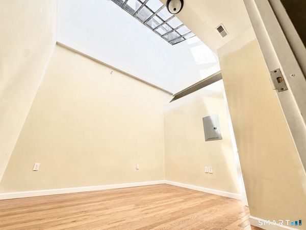 105 Bank , Unit 3D, Waterbury, CT 06702