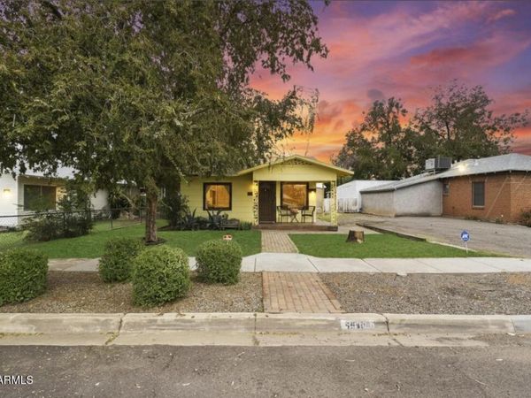5540 W NORTHVIEW Avenue, Glendale, AZ 85301