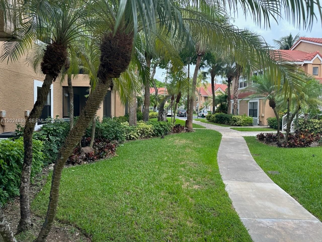 15560 SW 104th Ter, Unit 614, Miami, FL 33196 Photo