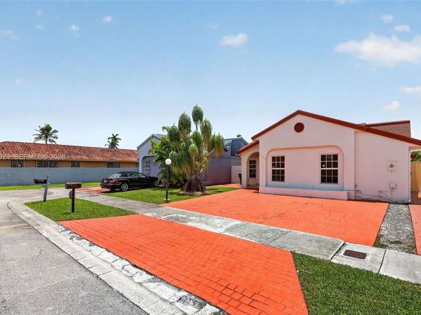 13440 SW 28th St, Miami, FL 33175