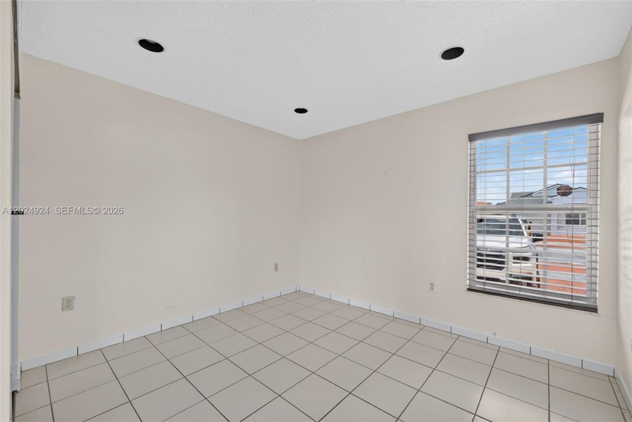 13440 SW 28th St, Miami, FL 33175 Photo