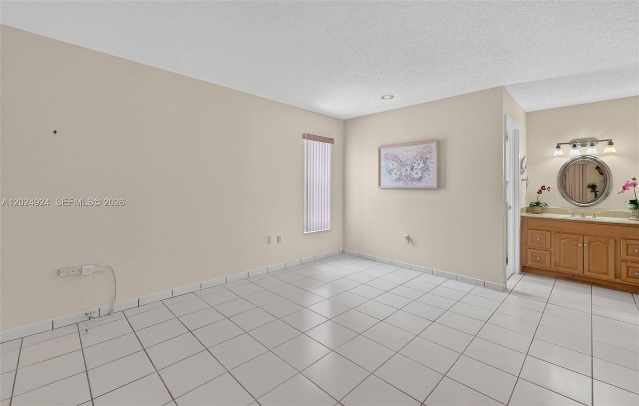 13440 SW 28th St, Miami, FL 33175 Photo