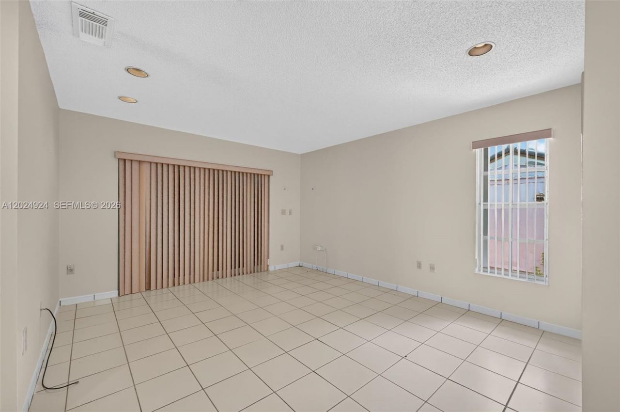 13440 SW 28th St, Miami, FL 33175 Photo