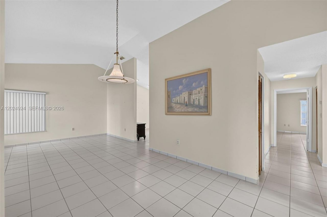 13440 SW 28th St, Miami, FL 33175 Photo