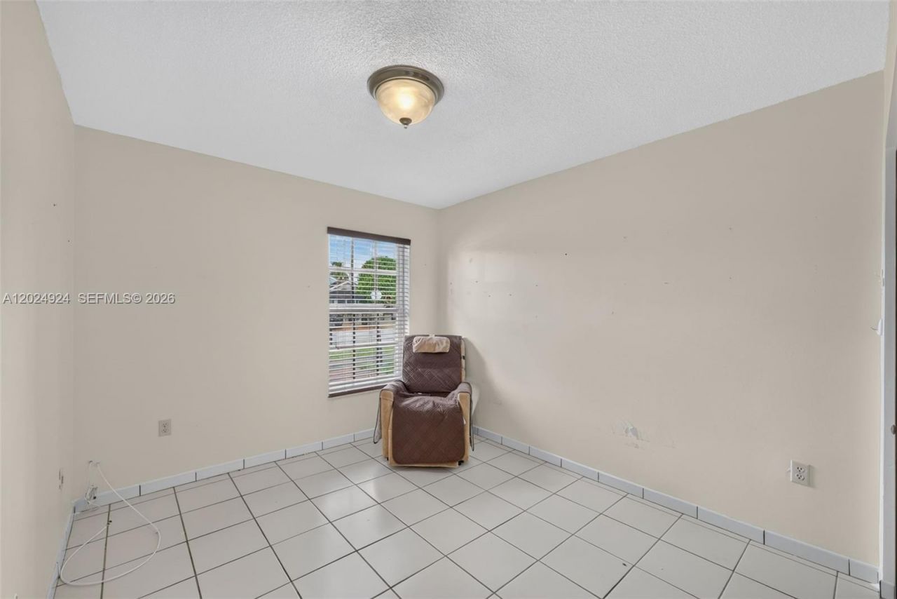 13440 SW 28th St, Miami, FL 33175 Photo