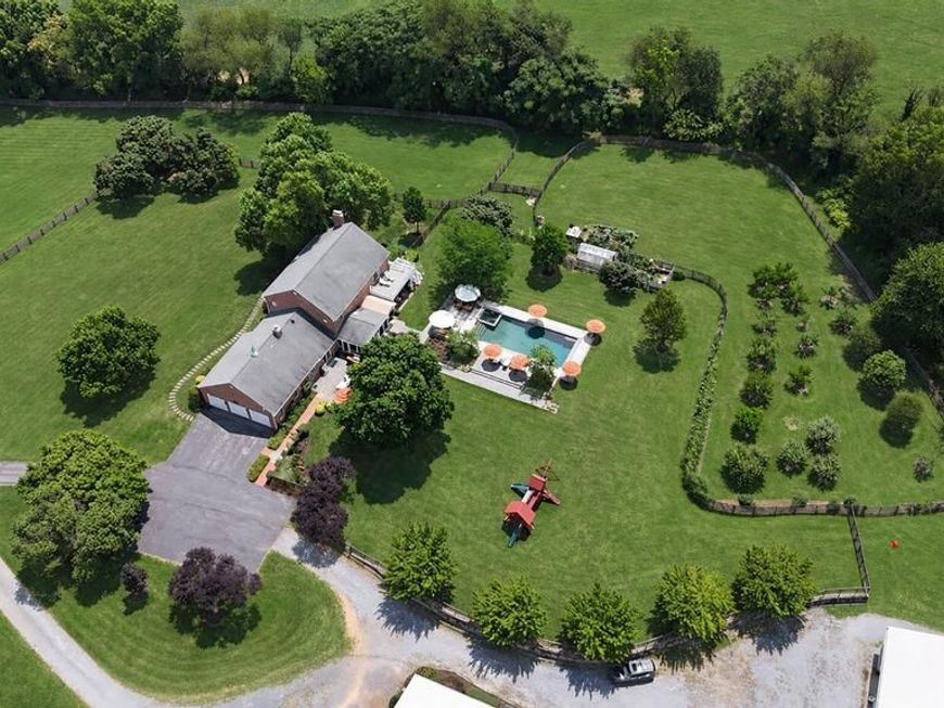 26100 Mullinix Mill, Mount Airy, MD 21771 Main Photo