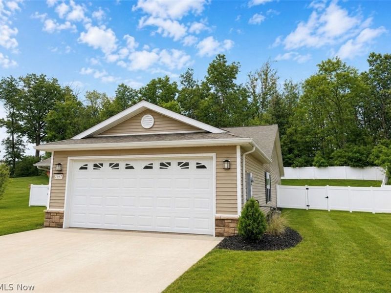 1667 Arrow Drive, Ashland, OH 44805 Photo 3