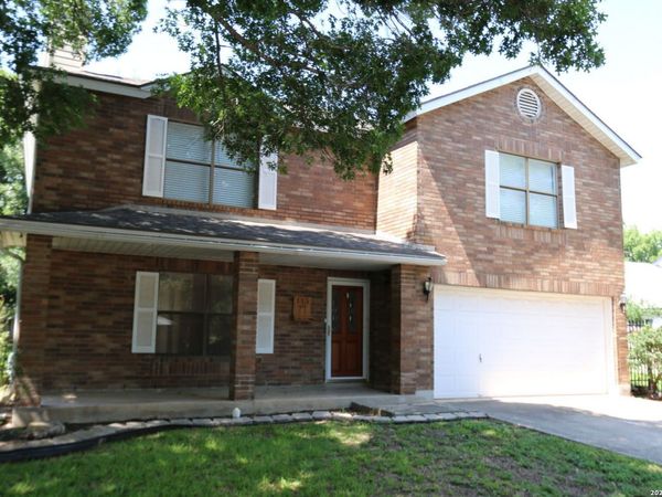 115 Country Lane, Castroville, TX 78009