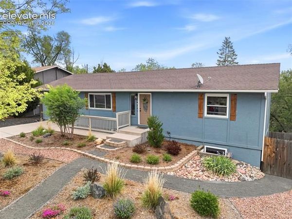 743 Manitou Boulevard, Colorado Springs, CO 80904
