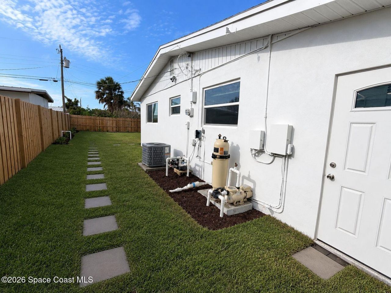 233 NE 1 Street NE , Satellite Beach, FL 32937 Photo