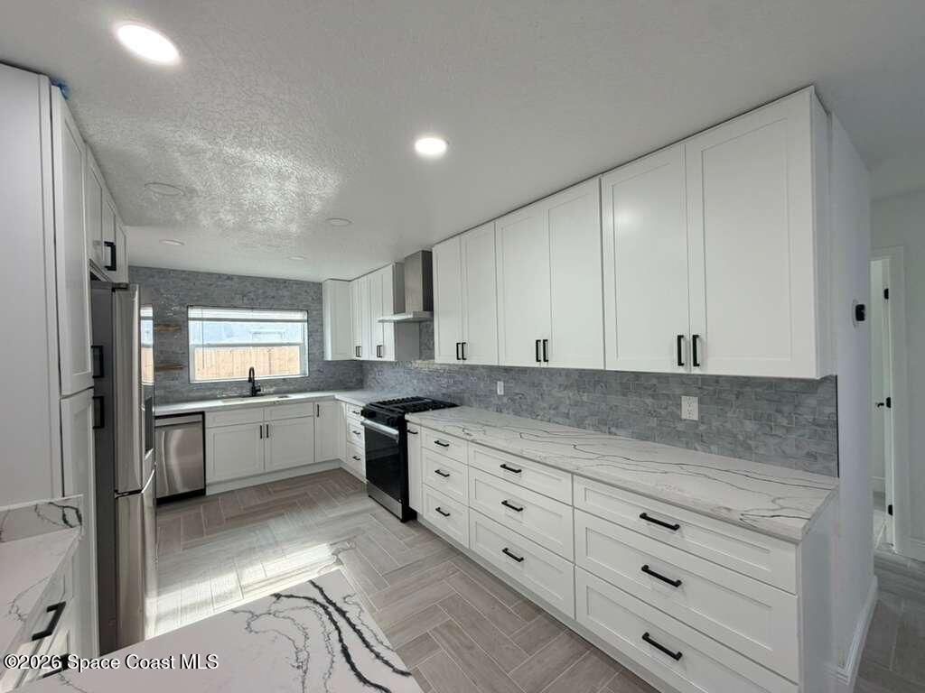233 NE 1 Street NE , Satellite Beach, FL 32937 Photo