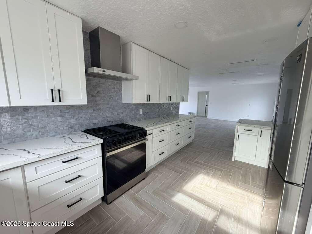 233 NE 1 Street NE , Satellite Beach, FL 32937 Photo