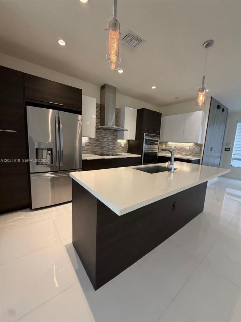 6311 NW 103rd Psge, Unit 6311, Doral, FL 33178 Photo
