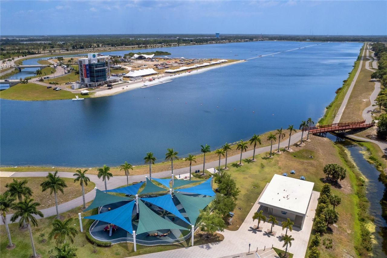 4908 Taywater Dell, Sarasota, FL 34235 Photo