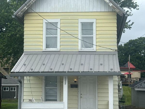 1238 VINE AVENUE , WILLIAMSPORT, PA 17701