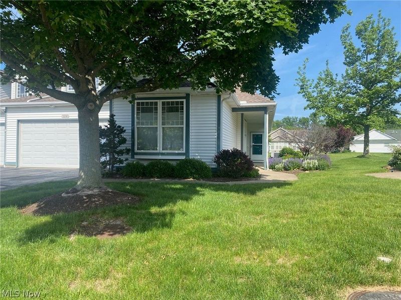 2231 Langford Lane, Avon, OH 44011 Photo 2