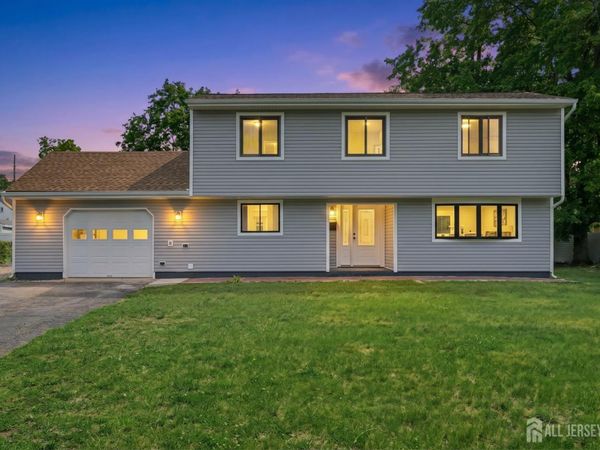 12 Daniel Road, Spotswood, NJ 08884