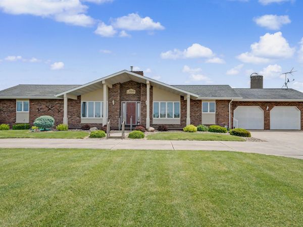 2666 310th Avenue, Hopkinton, IA 52237