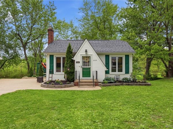 2139 Hemlock Road , Eden, NY 14057