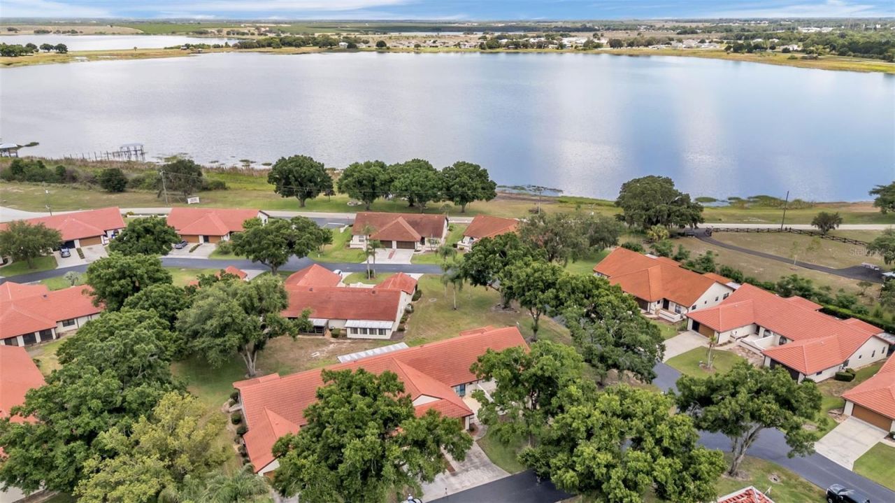 2756 Del Casa Court , Unit 18, Avon Park, FL 33825 Photo