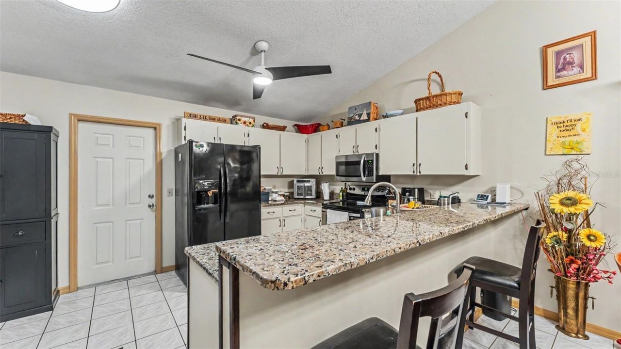 2756 Del Casa Court , Unit 18, Avon Park, FL 33825 Photo
