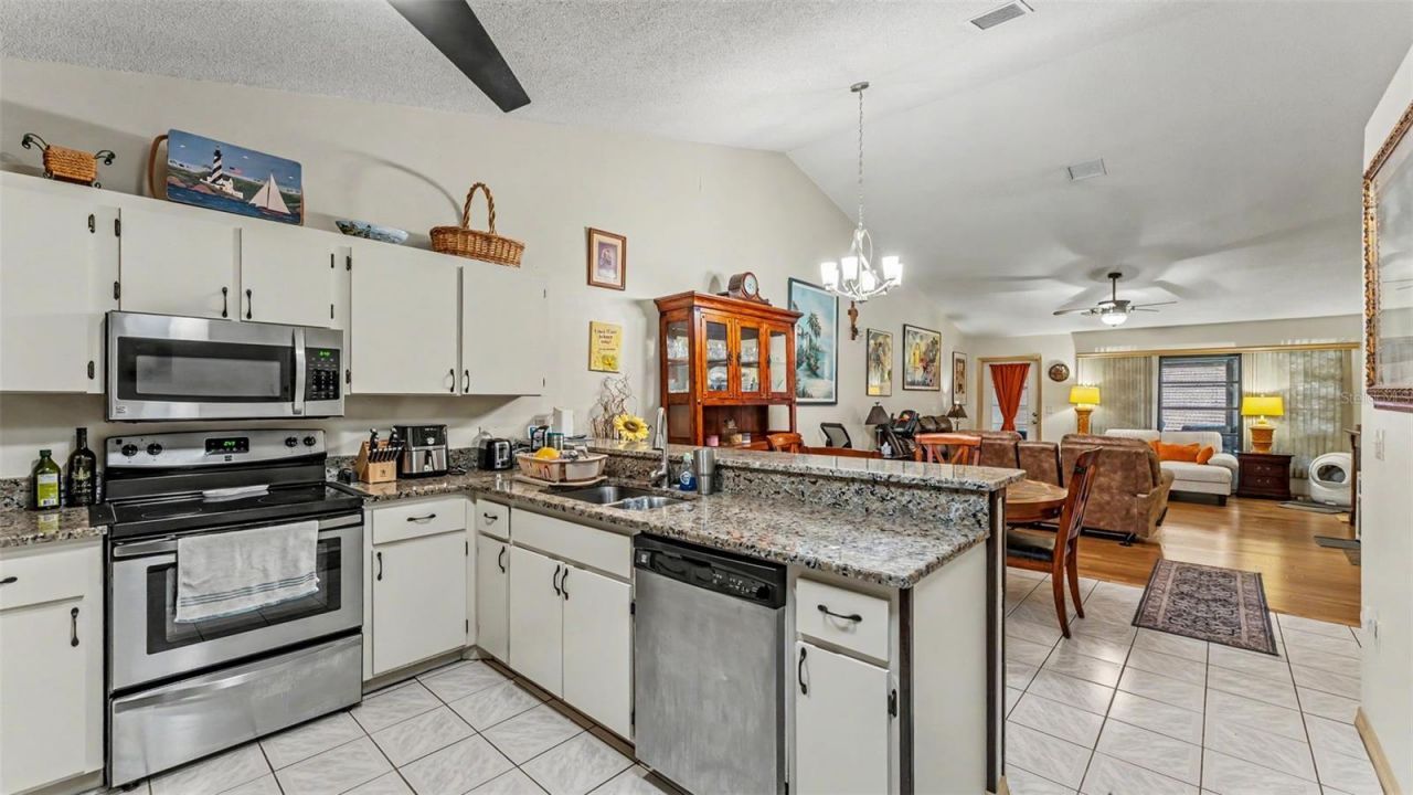 2756 Del Casa Court , Unit 18, Avon Park, FL 33825 Photo
