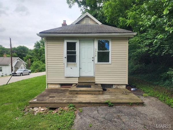 2938 Athens Avenue , St Louis, MO 63121