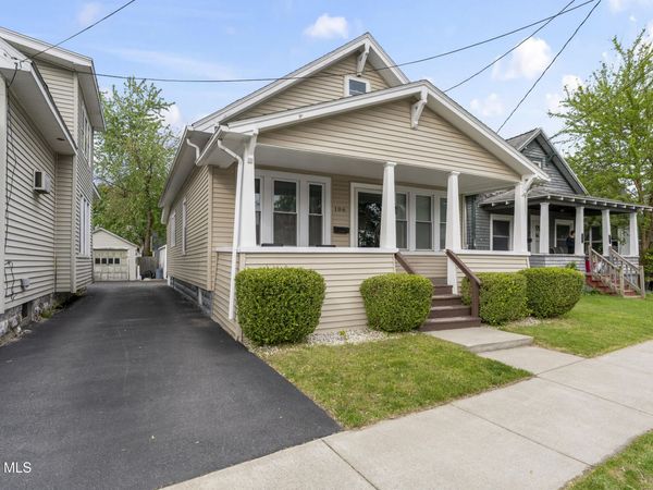 106 Lark Street, Schenectady, NY 12302