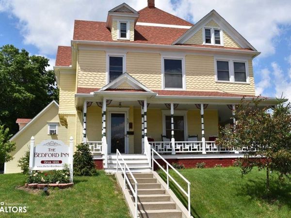 607 Jefferson Street, Bedford, IA 50833