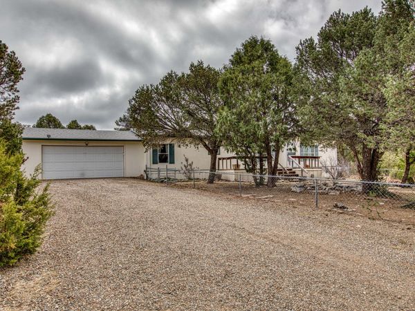 3 Franklin Court , Edgewood, NM 87015