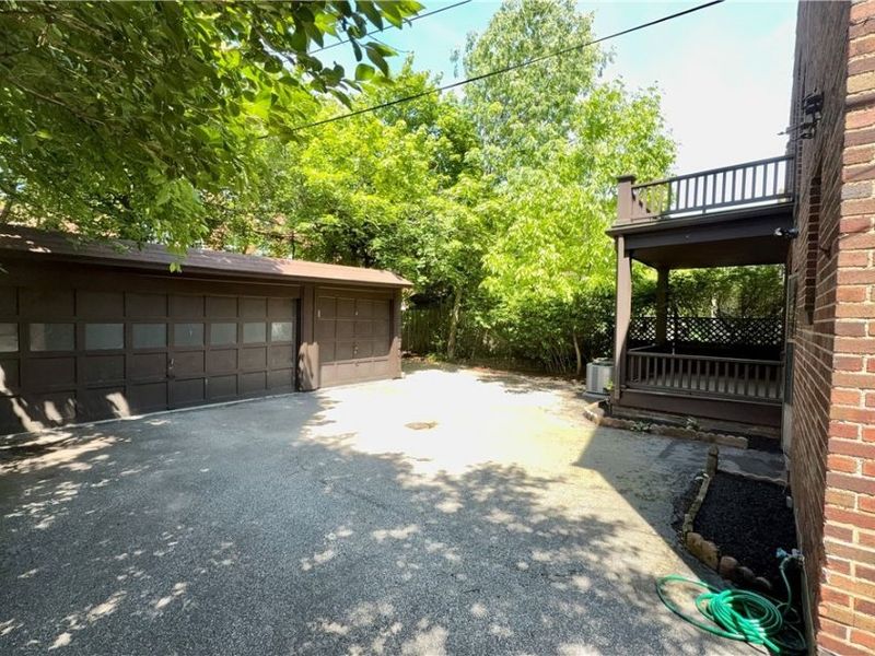 19627 Winslow Road, Shaker Heights, OH 44122 Photo 7