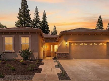 3001 Demartini Dr, Roseville, CA 95661 Photo