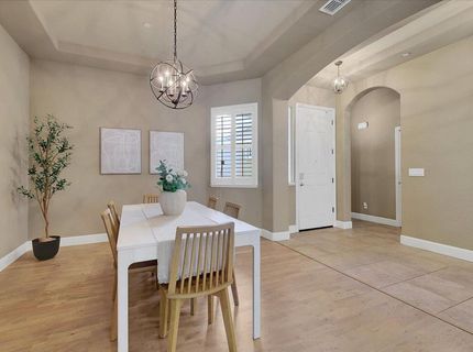 3001 Demartini Dr, Roseville, CA 95661 Photo