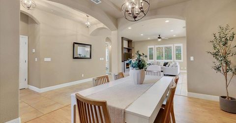 3001 Demartini Dr, Roseville, CA 95661 Photo
