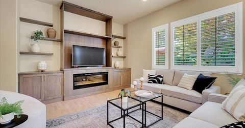 3001 Demartini Dr, Roseville, CA 95661 Photo