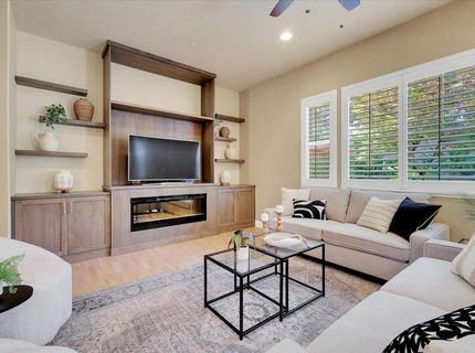 3001 Demartini Dr, Roseville, CA 95661 Photo