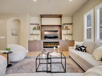 3001 Demartini Dr, Roseville, CA 95661 Photo