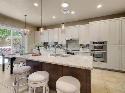 3001 Demartini Dr, Roseville, CA 95661 Photo