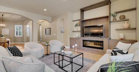 3001 Demartini Dr, Roseville, CA 95661 Photo