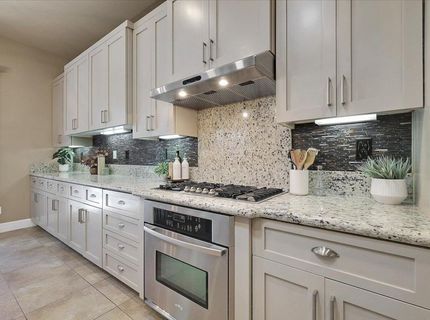 3001 Demartini Dr, Roseville, CA 95661 Photo