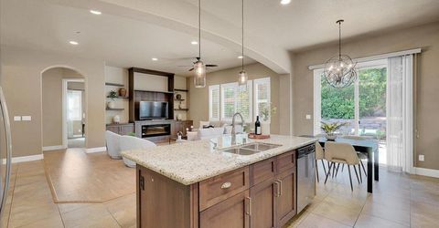 3001 Demartini Dr, Roseville, CA 95661 Photo