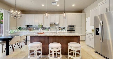 3001 Demartini Dr, Roseville, CA 95661 Photo