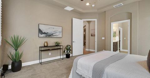 3001 Demartini Dr, Roseville, CA 95661 Photo