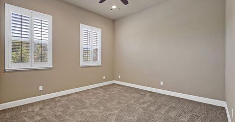 3001 Demartini Dr, Roseville, CA 95661 Photo