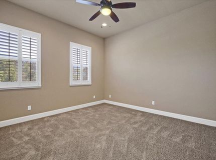 3001 Demartini Dr, Roseville, CA 95661 Photo