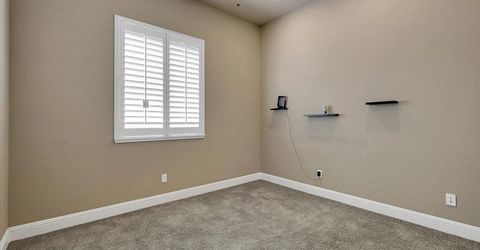 3001 Demartini Dr, Roseville, CA 95661 Photo