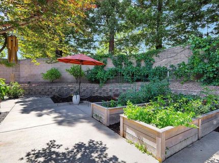3001 Demartini Dr, Roseville, CA 95661 Photo