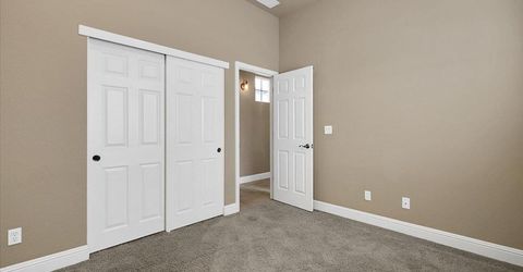 3001 Demartini Dr, Roseville, CA 95661 Photo